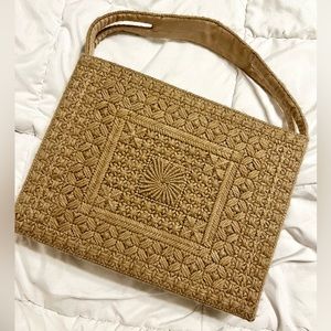 1975 Columbia-Minerva Irish Patterned Purse